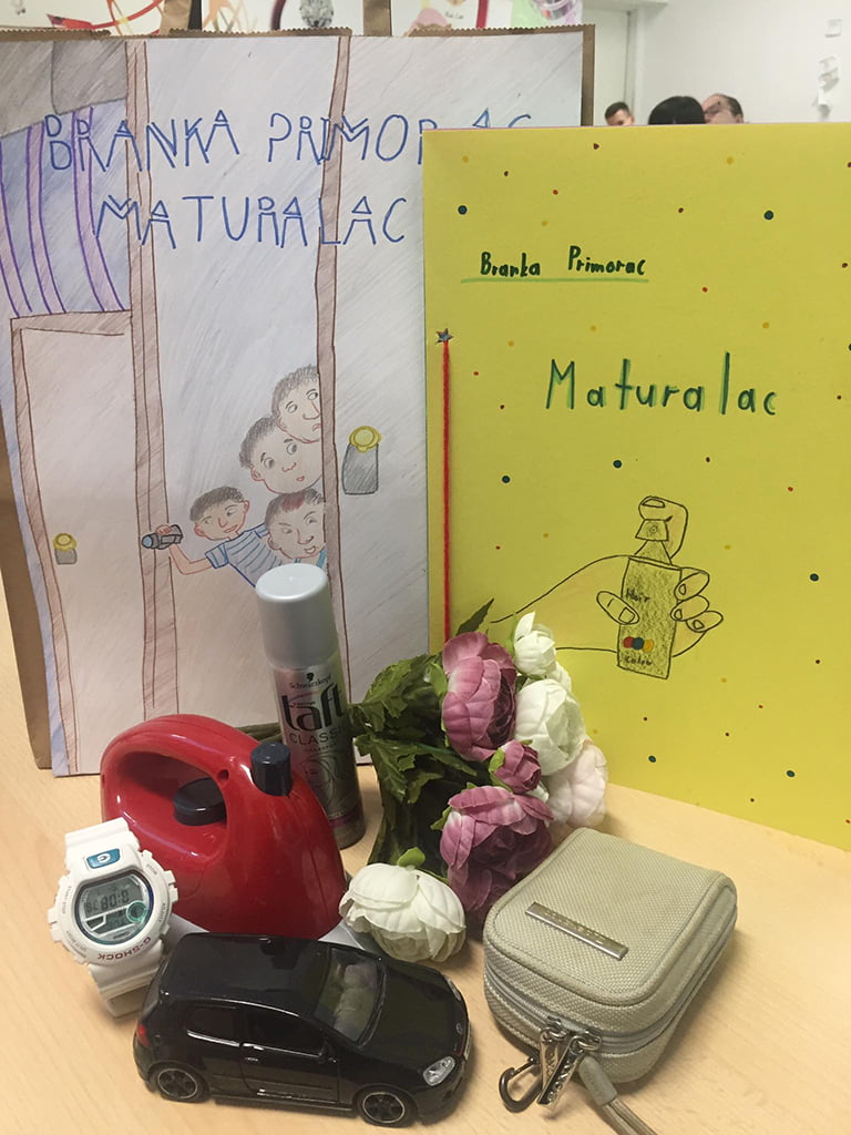 „Maturalac“ iz škarnicla i plišani Joja, isti kao iz knjige